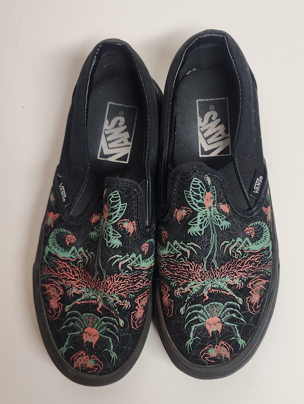 Vans Halloween Creepy Scary Black Slip-On Sneakers with Coral & Mint Graphic WOW